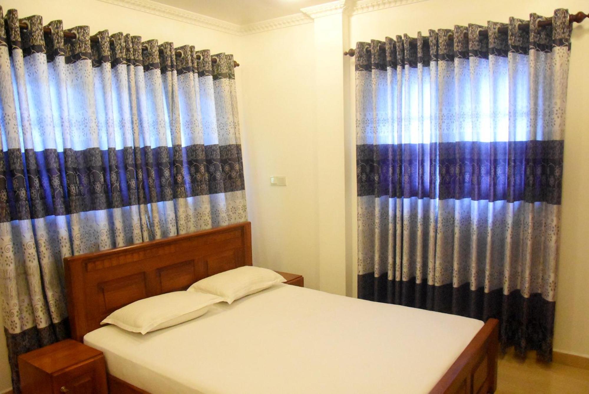 Rathna Gems Halt Hotel Ratnapura Exterior foto